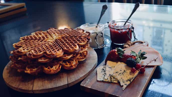 oslo food tasting and walking tour