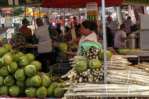 São Paulo: Liberdade & Bixiga Street Food Tour op zondag