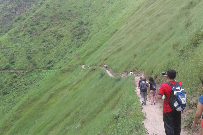 Hike in the Andes Mountains of Lima (Antakallo Waterfall) Hike in the Surroundings of Lima – Antakallo Waterfall