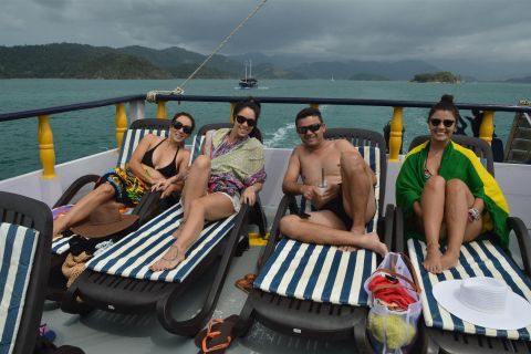 Bahía de Paraty: Excursión en barco por islas y playas con snorkel