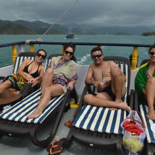 Paraty Bay: tour in barca delle isole e delle spiagge con snorkeling