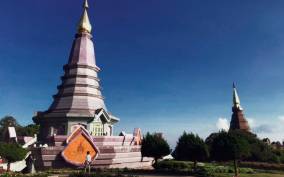 Chiang Mai: Doi Inthanon National Park & Trek to Village