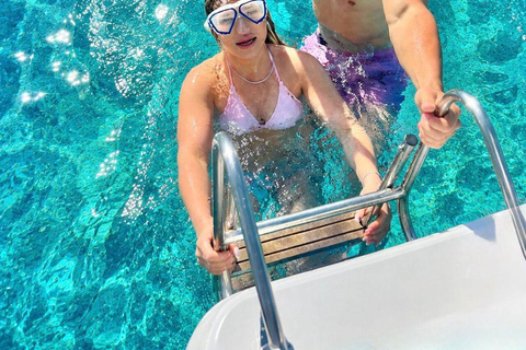 Comino: Private Blue Lagoon, Crystal Lagoon & Sea Caves Tour