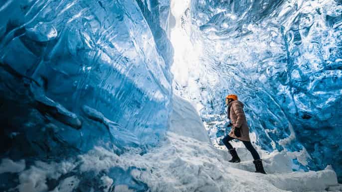 vatnajökull glacier ice cave tour