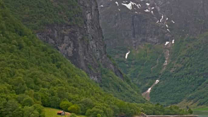 from oslo private roundtrip tour to sognefjord via flåm