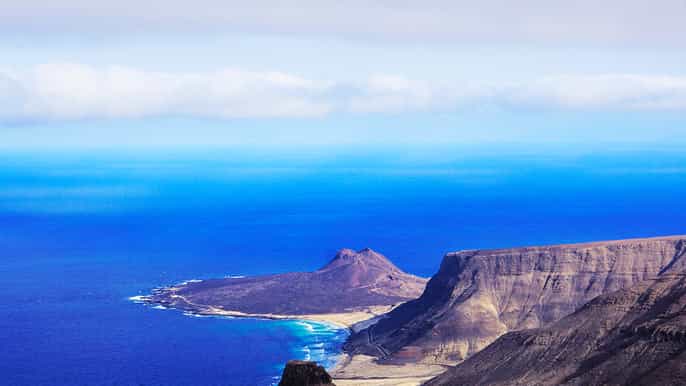 from praia fullday são vicente island tour