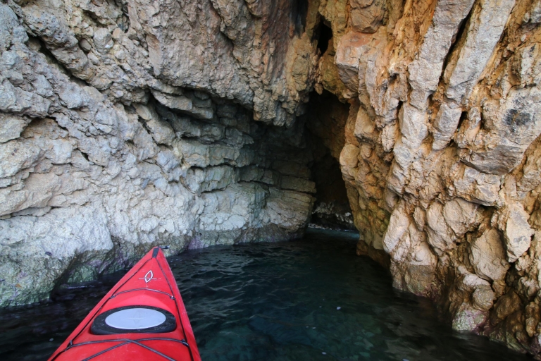 Ibiza: tour de 3 horas en kayak por el acantilado con esnórquelIbiza: Excursión de 3 horas en kayak por los acantilados con snorkel