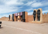 Marrakechから、ウアルザザテへの日帰り旅行とAit Benhaddouへ - Housity