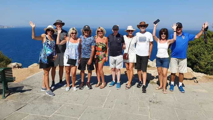 rhodes town and lindos private minibus tour