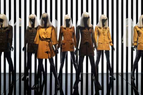 Visita de Grupo Pequeno ao Musée Yves Saint Laurent Paris
