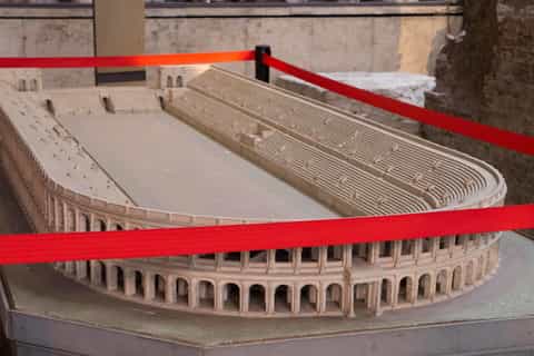 roma piazza navona og trevifontenen tunnelbanepass