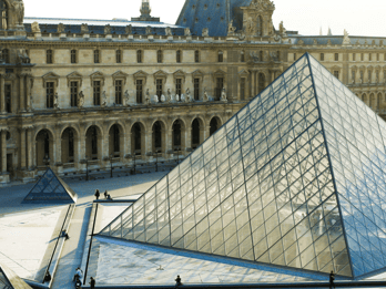 Louvre Museum: Skip-The-Line-Zugang und Weinprobe Louvre Museum: Skip-The-Line-Zugang und Weinprobe