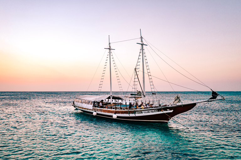 Aruba: 4-gangen dinercruise