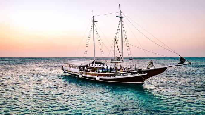 aruba 4course dinner cruise