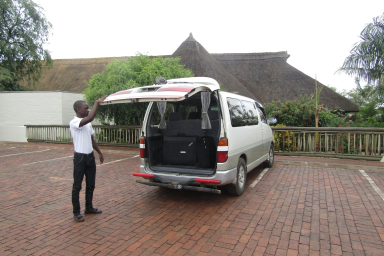 Victoria Falls: privéluchthaventransfer naar hotelLuchthaven naar Victoria Falls Transfer