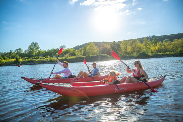 Prague: Vltava River Double Kayak Rental