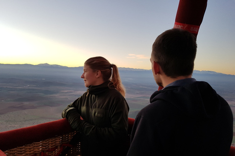 Marrakech: Hot Air Balloon Ride with Traditional Breakfast