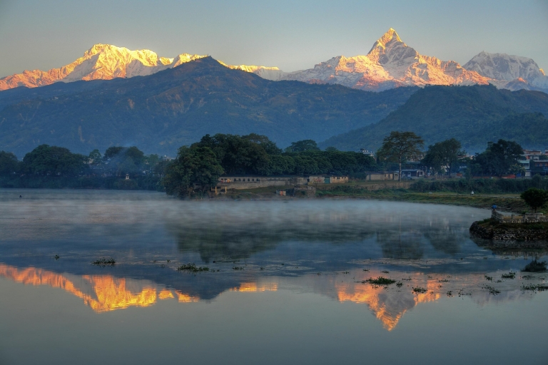 Transferencia de vuelo de ida de Katmandú a Pokhara
