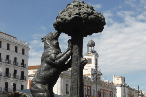 Madrid: 2-Hour City Highlights Guided Walking Tour Private Tour with Hotel Pickup from Centrally Located Hotels