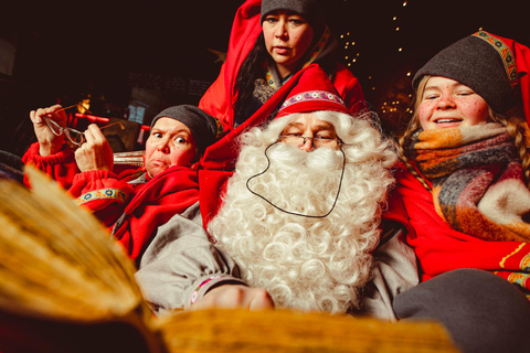 Levi：Arcandia，精灵法庭/日光和公园/黑暗精灵法庭：3 小时体验和公园之旅