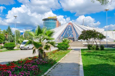 Tirana: tour a piedi di mezza giornata di Tirana verde