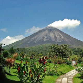 San Jose: Arenal Hanging Bridges e Baldi Hot Springs Tour