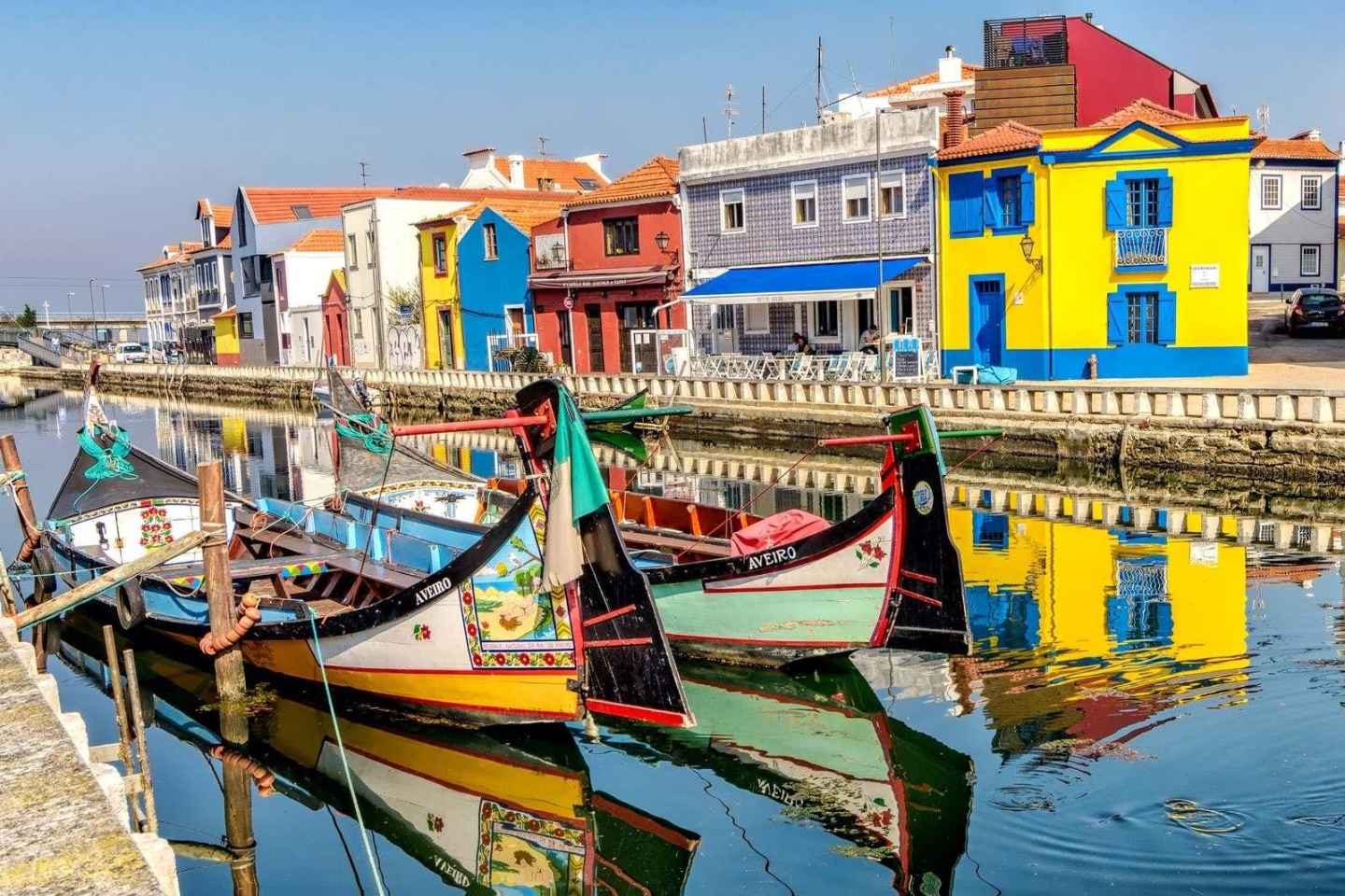 Ab Lissabon: Aveiro, Moliceiro Boat und Coimbra Tour