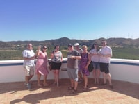De Albufeira, Tour de bodegas de medio día y Silves - Housity