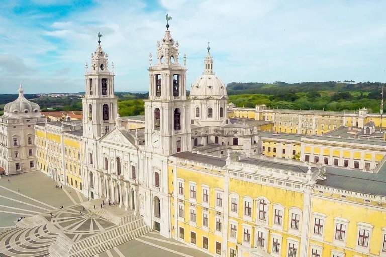 From Lisbon: Coastal Villages and Mafra Palace Guided Tour Meeting Point at Hotel Mundial