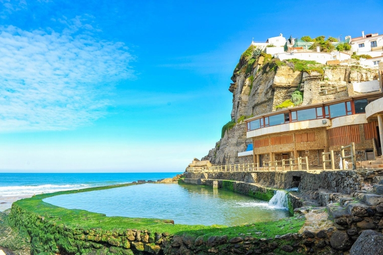 Von Lissabon: Küstendörfer und Mafra Palace Guided TourTreffpunkt im Hotel Mundial