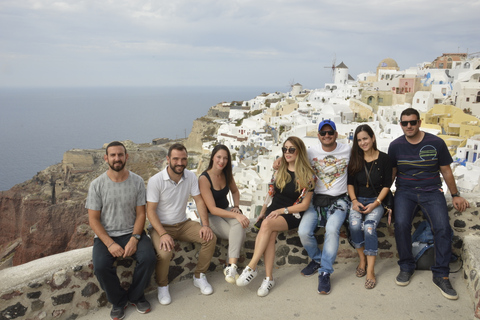 Santorin: Faits saillants en petit groupe Visite des châteaux vénitiens