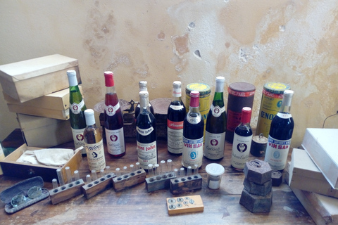 Santorini: Wine Tasting Tour & Sunset Viewing