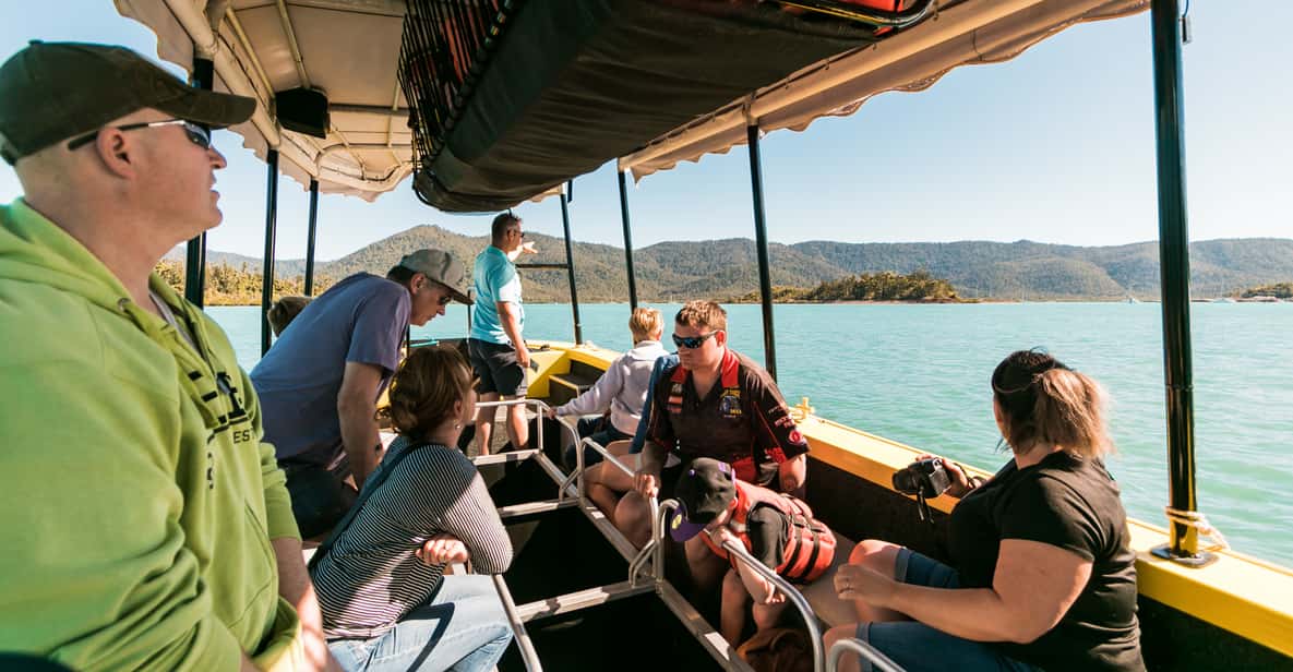 Airlie Beach: Glass-Bottom Boat Tour
