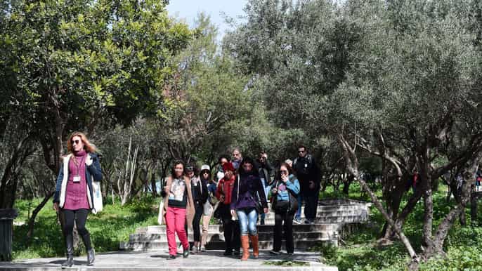 athens acropolis museum interactive mythology tour
