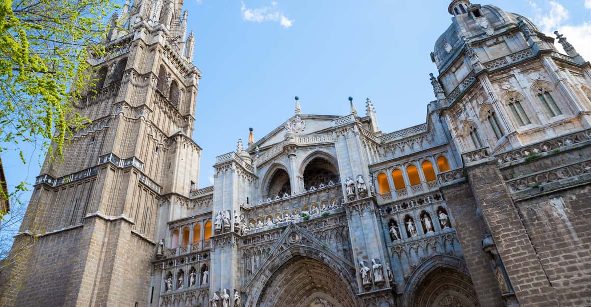 From Madrid: Toledo, Segovia, & Alcazar Small-Group Tour
