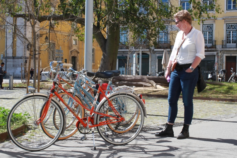Lisbon: 3-Hour Vintage Bike Tour Tour in English