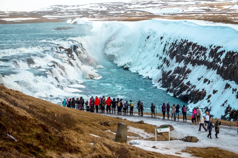 Ab Reykjavik: Tour zum Golden Circle und GletschereishöhleGolden Circle und Gletscher-Tour ohne Hotelabholung