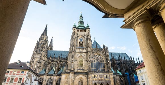 Prague: City Highlights By Bus, Boat, and on Foot
