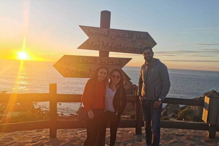 Desde Tánger: tour de Tánger, Asilah y cabo EspartelDesde Tánger: tour de Tánger, Asilah y Cabo Espartel