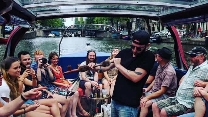 Ámsterdam: fuma y relájate en un tour en barco de 70 min
