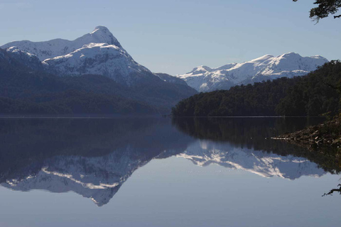 Bariloche: Villa La Angostura and Bayo Hill Guided Day-Trip Villa La Angostura and Bayo Hill Guided Day-Trip / Spanish