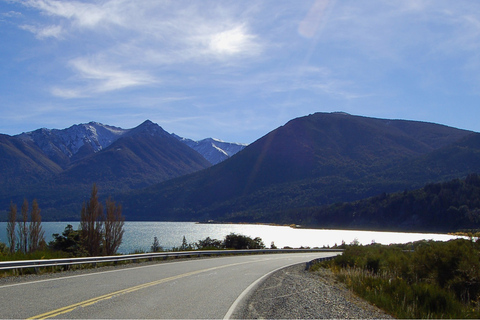 Bariloche: Villa La Angostura and Bayo Hill Guided Day-Trip Villa La Angostura and Bayo Hill Guided Day-Trip / Spanish