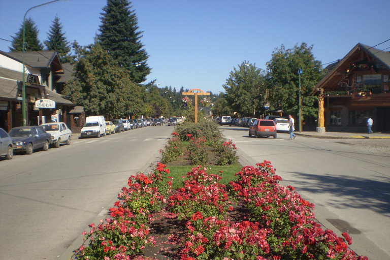 Bariloche: Villa La Angostura and Bayo Hill Guided Day-Trip Villa La Angostura and Bayo Hill Guided Day-Trip / Spanish