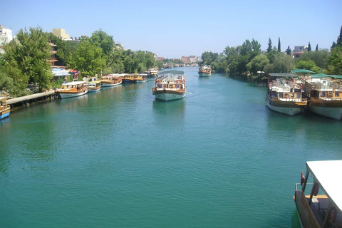 Alanya : Croisière fluviale avec chute d'eau de Manavgat et visite du bazarRéunion sur place