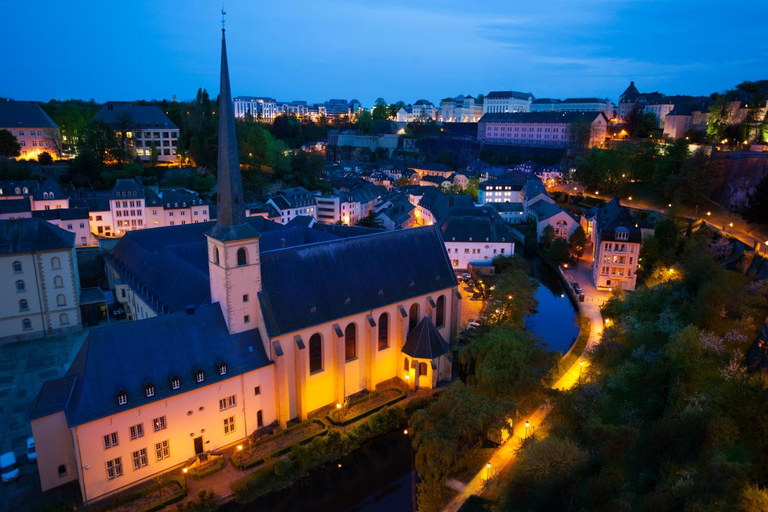 Luxembourg: Ghosts and Dark History Tour with a Local