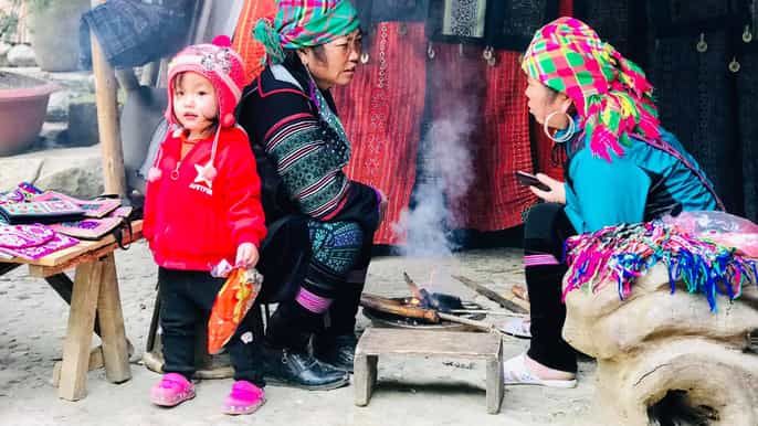 sapa private trekking tour to local villages with lunch