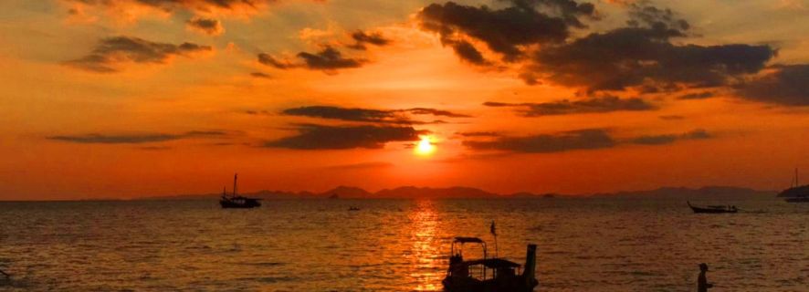 Krabi: 4 Islands Sunset Snorkeling Tour with BBQ Dinner