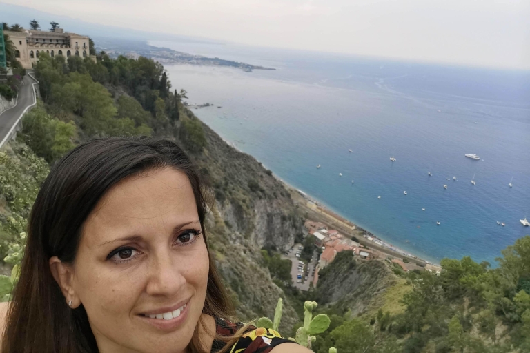 Catane: excursion d'une journée à Giardini, Taormina et CastelmolaVisite guidée en espagnol