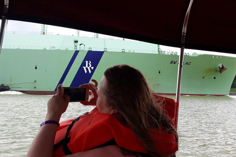 Panama City: Gatun Lake and Rainforest Boat Tour Private Tour: Gatun Lake and Rainforest Boat Tour