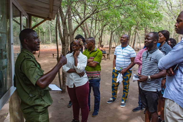 Accra: Ganztägige umweltfreundliche Tour zu den Shai Hills, Höhlen und dem BootAccra: Ganztägige umweltfreundliche Tour zu den Shai Hills & Akosombo